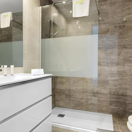 Apartamento Vivi Homes - Lidia Gardens Pool, Terrace & Sea View Sitio de Calahonda