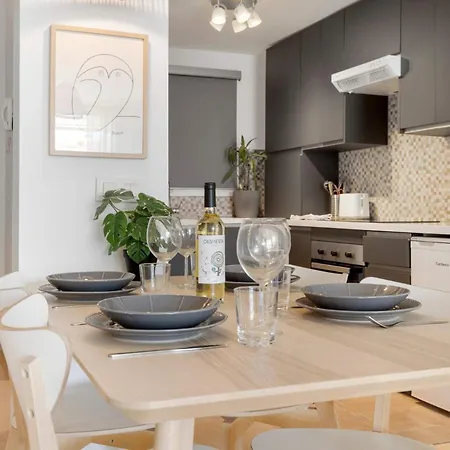 Vivi Homes - Lidia Gardens Pool, Terrace & Sea View